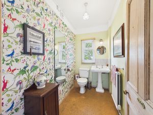 Cloakroom- click for photo gallery